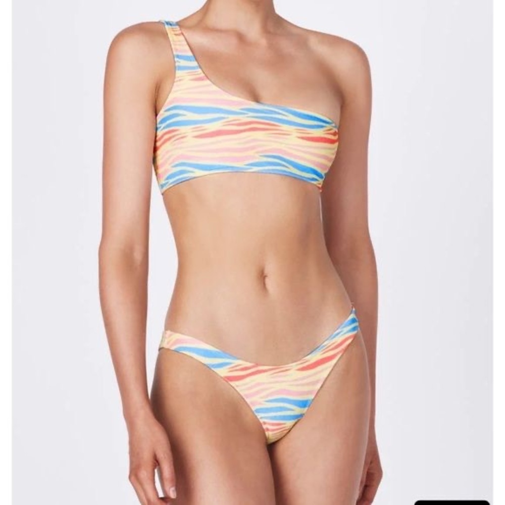 TRIANGL ONE SHOULDER BIKINI